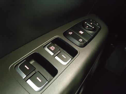 Used 2021 Kia Sportage LX FWD image 27