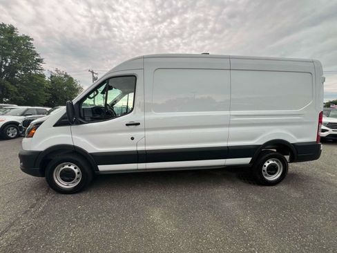 Used 2026 Ford Transit 250 148 Medium Roof RWD image 10