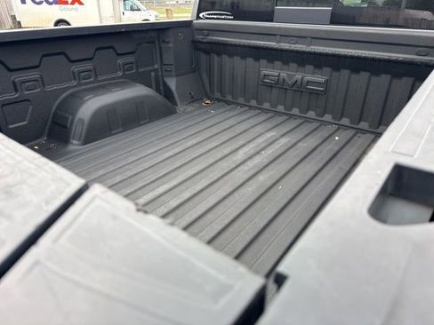 Used 2019 GMC Sierra 1500 SLT image 35