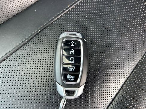 Used 2022 Hyundai Palisade Calligraphy w/ Winter Package AWD/4WD image 37