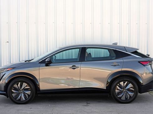 Used 2023 Nissan Ariya FWD image 46