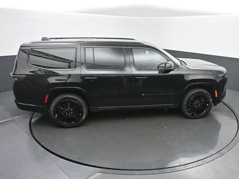 New 2026 Jeep Grand Wagoneer Limited AWD/4WD image 42