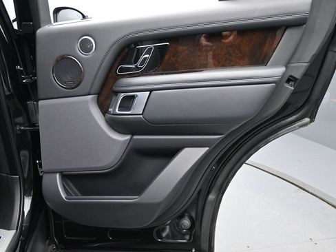 Used 2022 Land Rover Range Rover Westminster Edition image 24