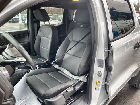 Certified 2023 Chevrolet Colorado W/T image 18