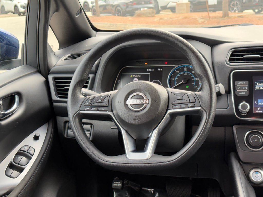 Used 2025 Nissan Leaf S FWD image 22