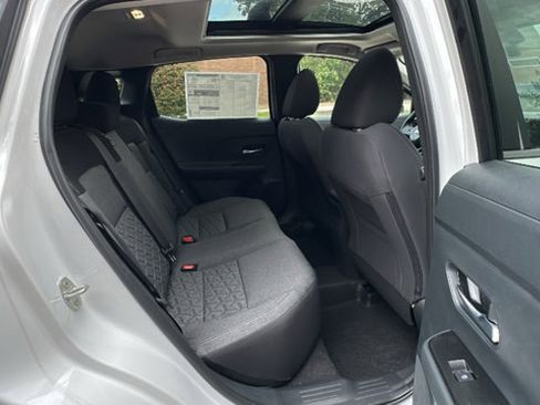 New 2025 Nissan Kicks SV w/ SV Premium Package image 10