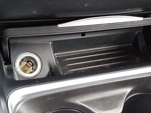 Used 2014 BMW 320i xDrive Sedan image 25