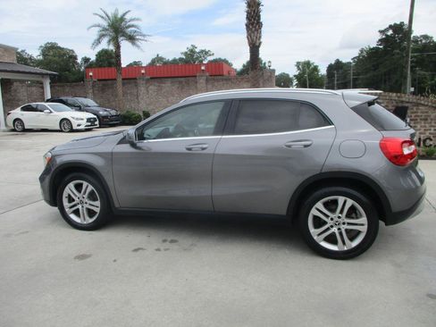 Used 2018 Mercedes-Benz GLA 250 image 16