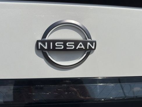 New 2026 Nissan Sentra SR w/ SR All Weather Package FWD image 33