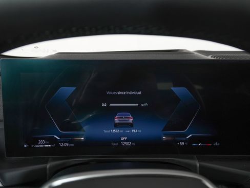 Used 2025 BMW 430i xDrive w/ Premium Package image 18