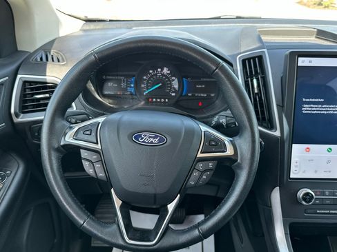 Used 2024 Ford Edge SEL AWD/4WD image 14