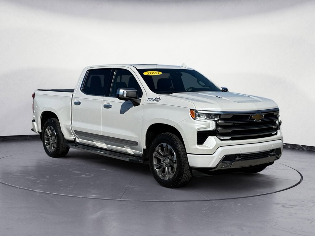 Used 2023 Chevrolet Silverado 1500 High Country w/ Technology Package AWD/4WD image 7