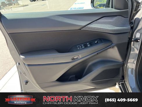 New 2026 Jeep Cherokee Laredo AWD/4WD image 5