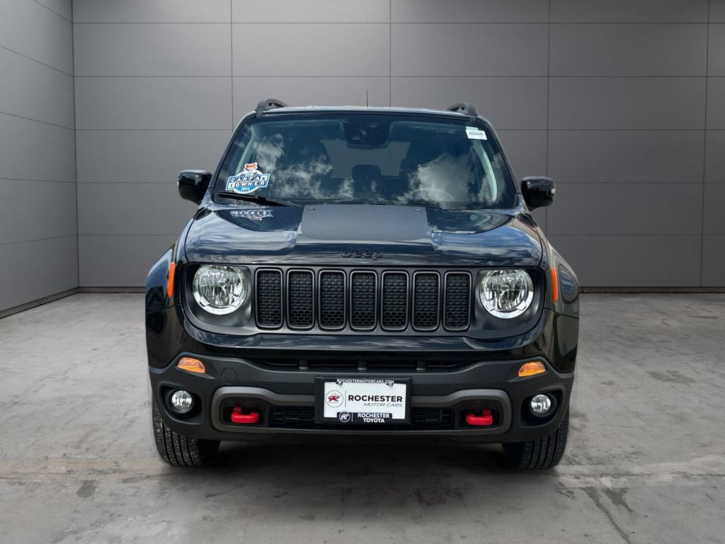 Used 2023 Jeep Renegade Trailhawk AWD/4WD image 8