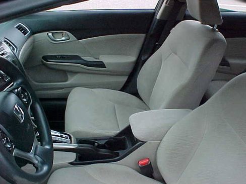 Used 2013 Honda Civic LX image 17