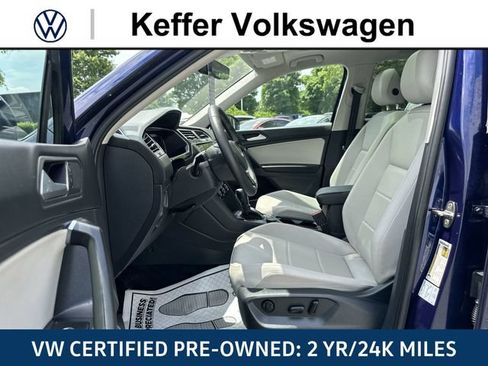Used 2021 Volkswagen Tiguan SEL AWD/4WD image 14