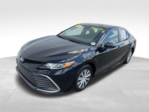 Used 2023 Toyota Camry LE FWD image 30