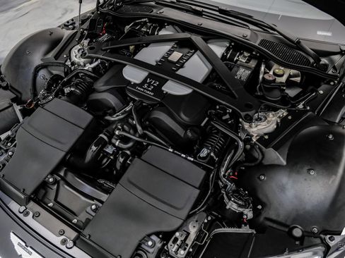 Used 2023 Aston Martin V12 Vantage RWD image 93