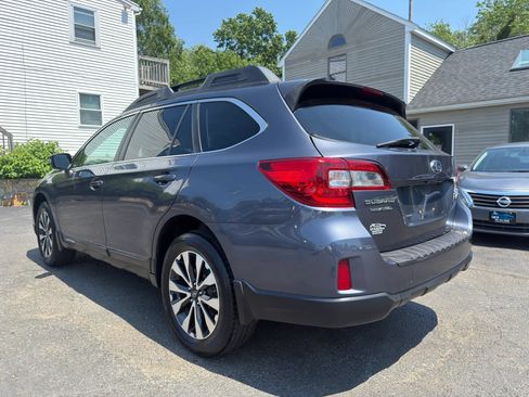 Used 2016 Subaru Outback 2.5i Limited AWD/4WD image 5
