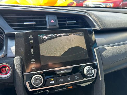 Used 2018 Honda Civic EX image 15