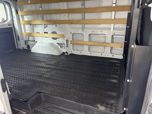 Used 2024 Ford Transit 250 Low Roof AWD w/ Exterior Upgrade Package image 21
