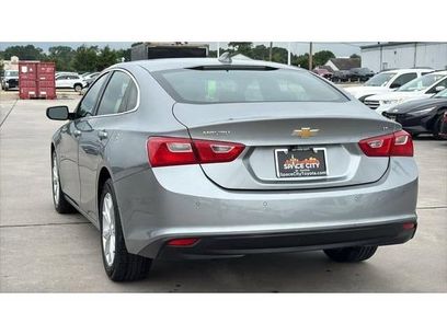 Used 2024 Chevrolet Malibu LT