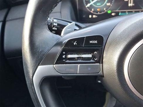 Used 2024 Hyundai Tucson Limited image 17