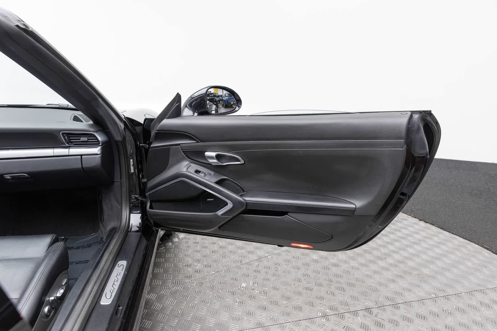 Used 2016 Porsche 911 Carrera S RWD image 41