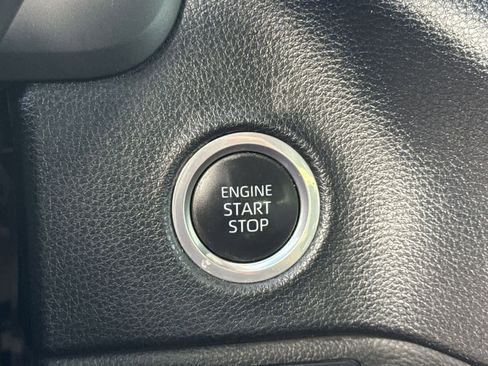 Used 2022 Toyota Tundra SR5 image 25