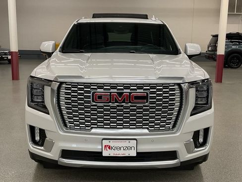 Used 2023 GMC Yukon Denali w/ Denali Reserve Package AWD/4WD image 2