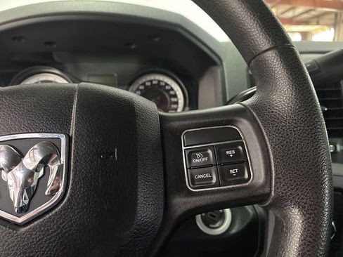Used 2015 RAM 1500 Express AWD/4WD image 13
