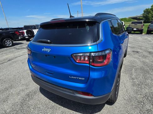 Used 2022 Jeep Compass Limited AWD/4WD image 7