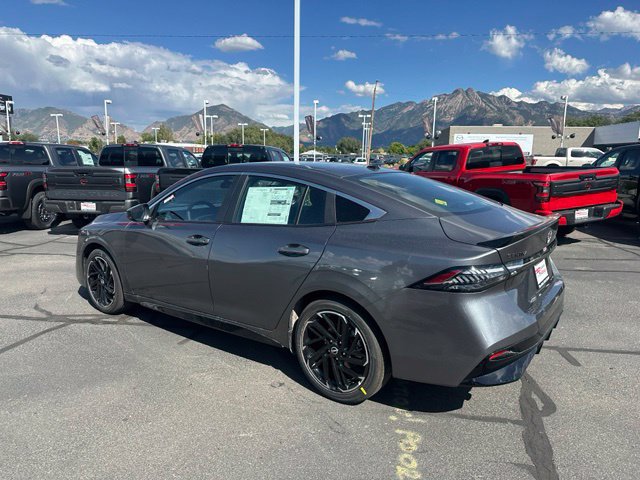 New 2027 Nissan Sentra SR w/ Floor Mat Package FWD image 8