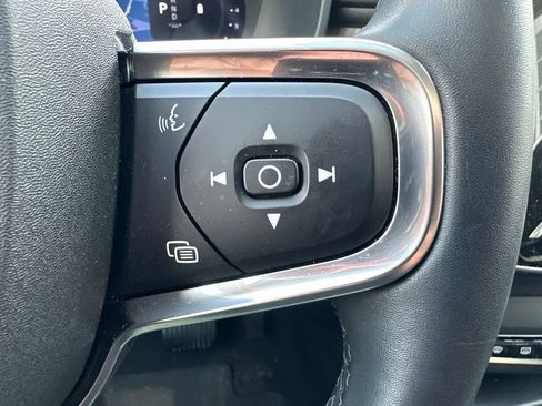 Certified 2024 Volvo XC40 B5 Ultimate w/ Protection Package Premier AWD/4WD image 16