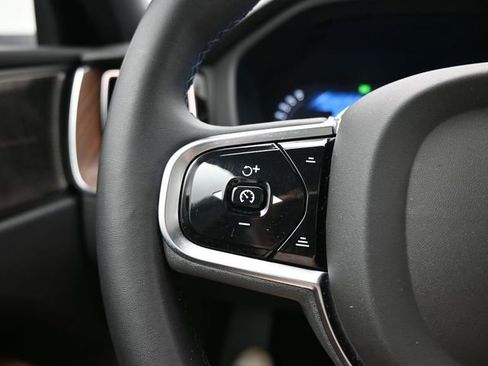 Used 2023 Volvo XC60 B6 Ultimate w/ Climate Package AWD/4WD image 27