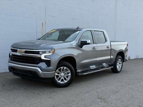 Used 2023 Chevrolet Silverado 1500 LT AWD/4WD image 1