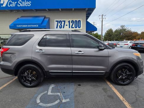 Used 2012 Ford Explorer XLT FWD image 9
