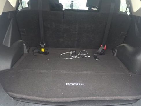 Used 2014 Nissan Rogue S w/ Convenience Package FWD image 14