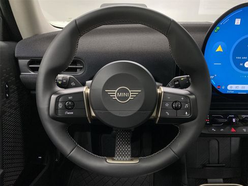 Certified 2025 MINI Cooper S image 15