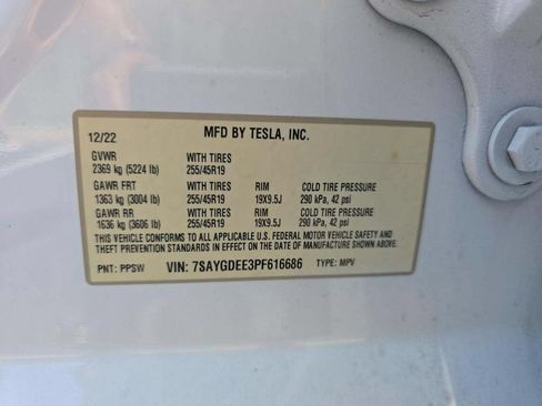 Used 2023 Tesla Model Y Long Range AWD/4WD image 6