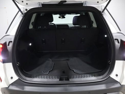 Used 2025 GMC Terrain Elevation image 4