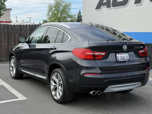 Used 2016 BMW X4 xDrive28i image 4