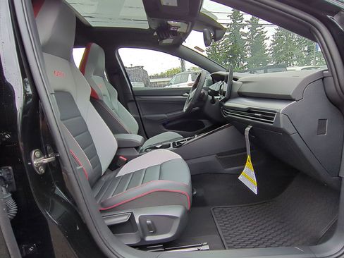 New 2025 Volkswagen GTI SE image 30