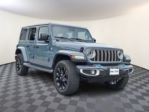 Used 2024 Jeep Wrangler Unlimited Sahara AWD/4WD image 1