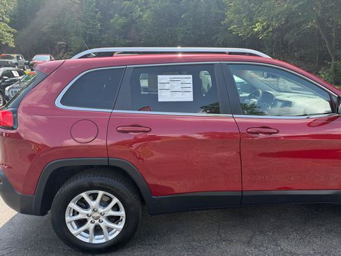 Used 2014 Jeep Cherokee Latitude w/ Comfort/Convenience Group AWD/4WD image 10