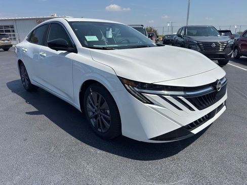 New 2026 Nissan Sentra SL FWD image 7