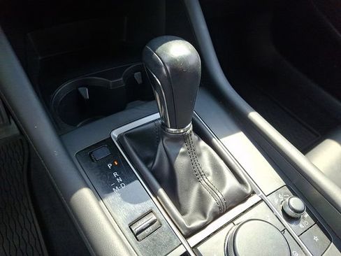 Used 2021 MAZDA MAZDA3 s FWD image 14