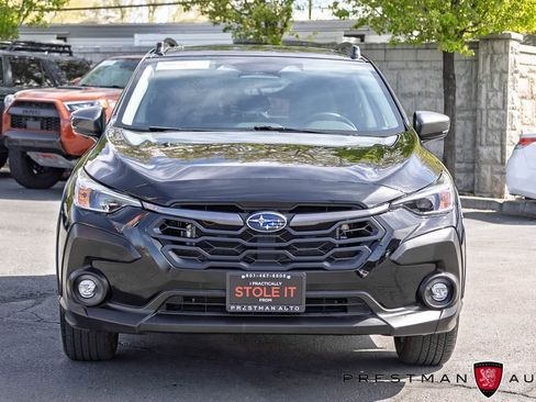Used 2024 Subaru Crosstrek 2.0i Premium image 11