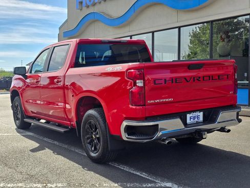 Used 2021 Chevrolet Silverado 1500 LT w/ Work Truck Package AWD/4WD image 3