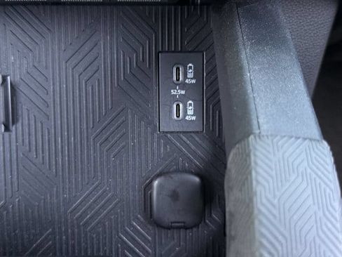 Used 2025 Toyota 4Runner SR5 RWD image 21